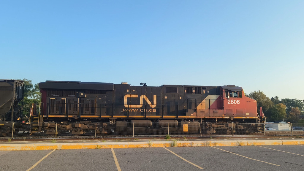 CN 2806
